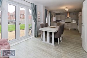 LAMBOURNE- click for photo gallery